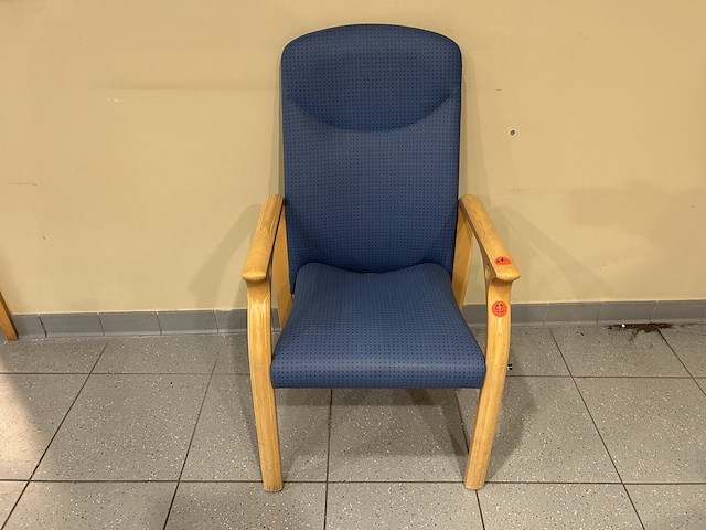Lot stoelen (8) - afbeelding 1 van  4
