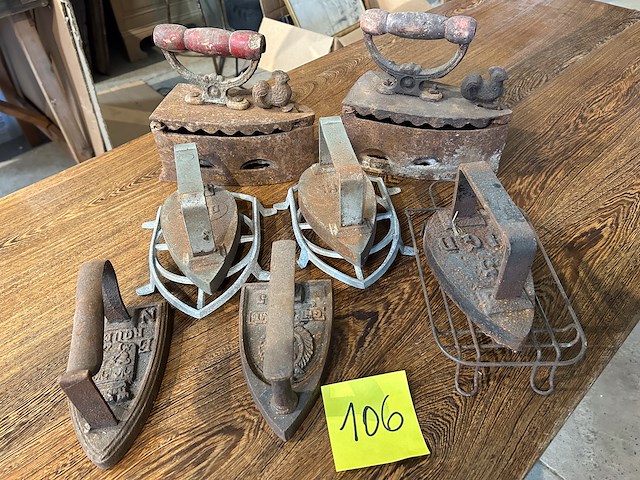 Lot strijkijzers 10 items - afbeelding 1 van  2