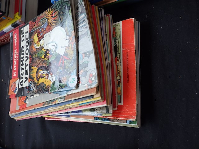 Lot strips 25 - afbeelding 1 van  1