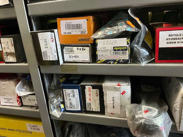 Lot stuur- en ophangingdelen - afbeelding 8 van  44