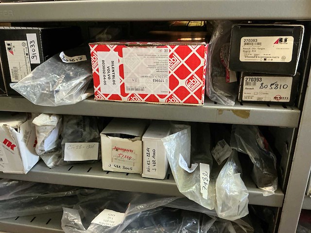 Lot stuur- en ophangingdelen - afbeelding 10 van  44