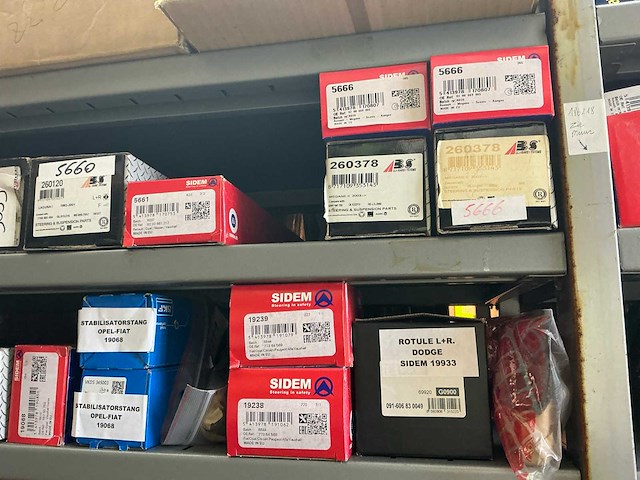 Lot stuur- en ophangingdelen - afbeelding 18 van  44