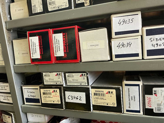 Lot stuur- en ophangingdelen - afbeelding 21 van  44