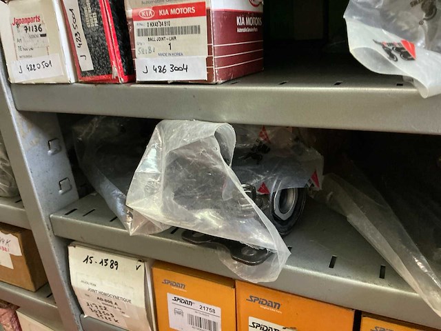 Lot stuur- en ophangingdelen - afbeelding 28 van  44