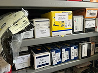 Lot stuur- en ophangingdelen - afbeelding 33 van  44