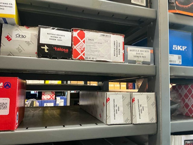 Lot stuur en ophangingsdelen (100x) - afbeelding 4 van  7