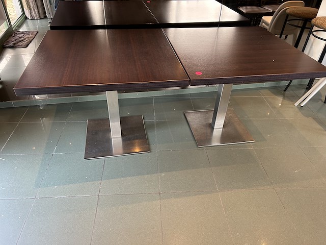 Lot tafels (4) - afbeelding 1 van  4