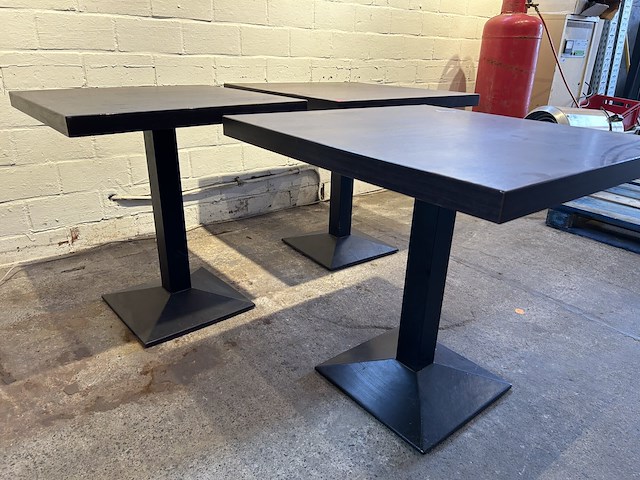 Lot tafels (4) - afbeelding 1 van  3