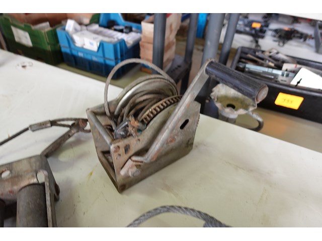 Lot takels - afbeelding 4 van  4