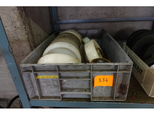 Lot teflon wielen - afbeelding 1 van  2