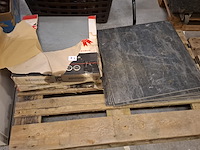 Lot tegels - afbeelding 1 van  1