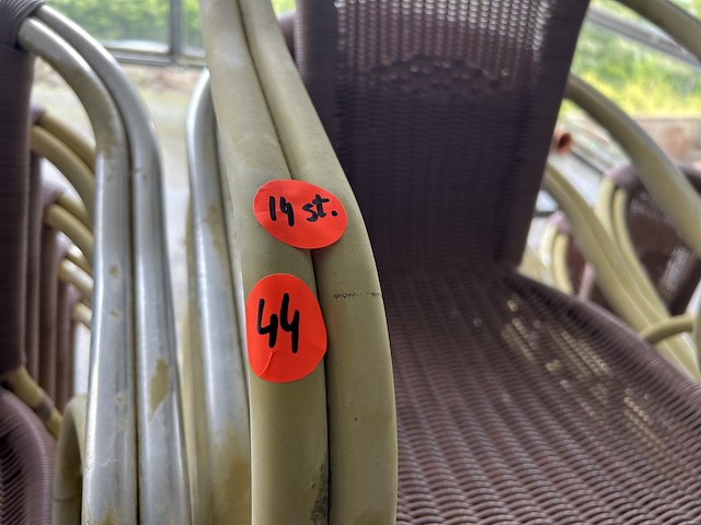 Lot terras stoelen (14) - afbeelding 4 van  4