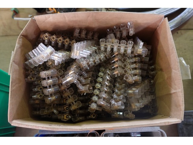 Lot transparante kroonstrippen - afbeelding 4 van  5