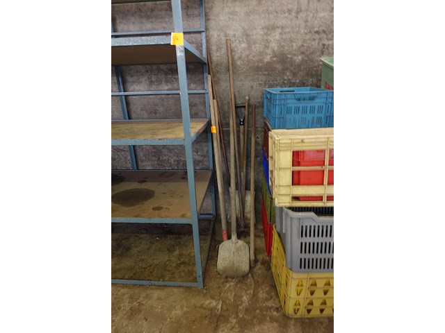 Lot tuinmateriaal - afbeelding 1 van  3