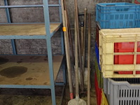 Lot tuinmateriaal - afbeelding 1 van  3