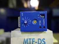 Lot uni-timer + diversen - afbeelding 8 van  14