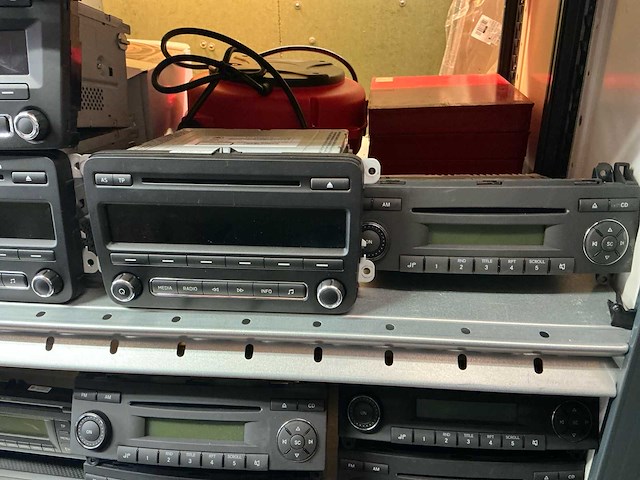 Lot vag autoradio’s (25x) - afbeelding 10 van  12