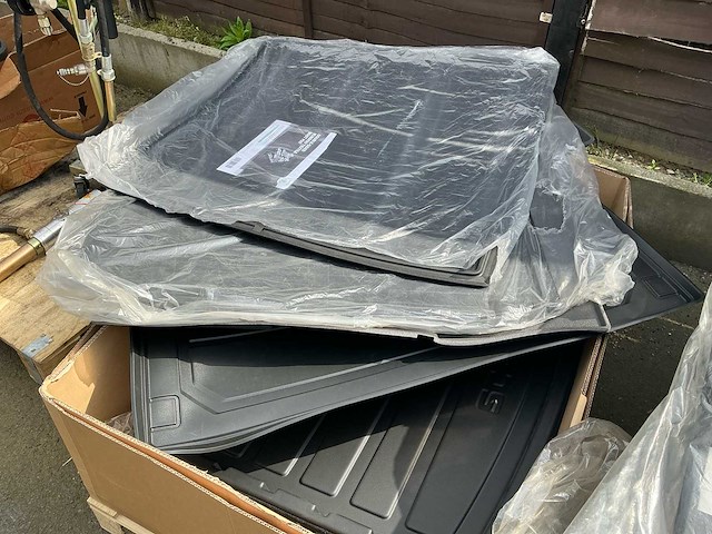 Lot vag interieur onderdelen - afbeelding 3 van  9