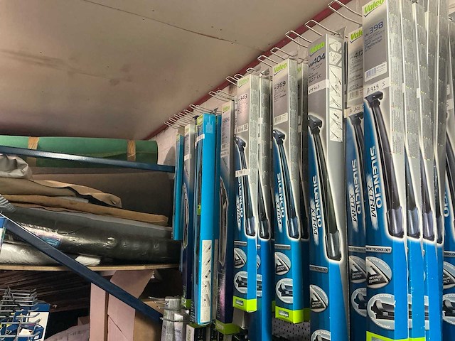 Lot valeo ruitenwisser sets - afbeelding 1 van  11