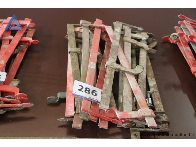 Lot van 10 klemmen - afbeelding 1 van  1