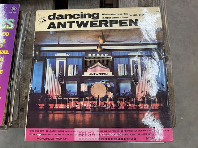 Lot van ± 10x lp's - afbeelding 1 van  1