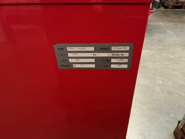 Lot van 11 heftruck opladers heftruck toebehoren - afbeelding 13 van  23