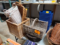 Lot van 12 manden - afbeelding 2 van  4