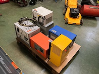 Lot van 15 heftruck opladers heftruck toebehoren - afbeelding 23 van  25