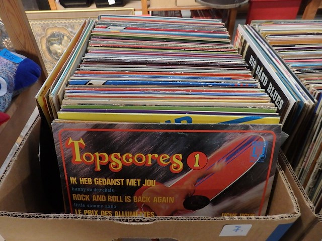 Lot van 150 lp's verschillende genres - afbeelding 1 van  2
