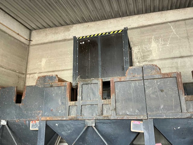 Lot van 16 gesloten houten en verdeel bakken - opslagcontainer - afbeelding 9 van  18