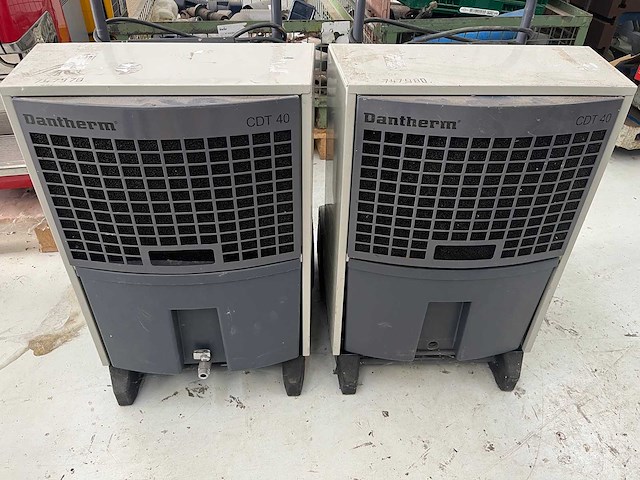Lot van 2 dantherm cdt 40 ontvochtiger bouwdroger - afbeelding 1 van  3
