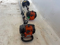 Lot van 2 husqvarna benzine snoeimachines – hoogsnoeier & stokheggenschaar – werkend - afbeelding 2 van  8