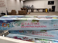 Lot van 2 pallets diverse painting diamonds - afbeelding 2 van  5