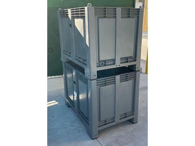 Lot van 2 stapelbare palletkist euro - cargopallet 600 plus martini alfredo 550l - afbeelding 1 van  7