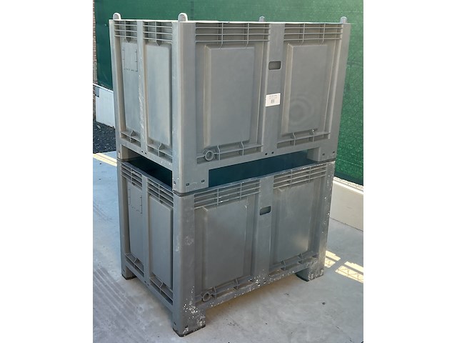 Lot van 2 stapelbare palletkist euro - cargopallet 600 plus martini alfredo 550l - afbeelding 1 van  5
