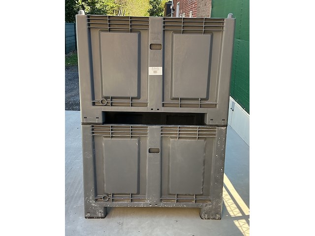 Lot van 2 stapelbare palletkist euro - cargopallet 600 plus martini alfredo 550l - afbeelding 4 van  5