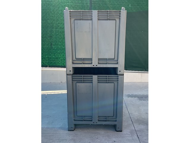 Lot van 2 stapelbare palletkist euro - cargopallet 600 plus martini alfredo 550l - afbeelding 5 van  5