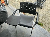 Lot van 20 vergaderstoelen met armleuningen en geïntegreerd schrijfblad - afbeelding 3 van  3