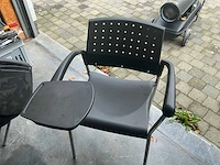 Lot van 20 vergaderstoelen met armleuningen en geïntegreerd schrijfblad - afbeelding 2 van  3