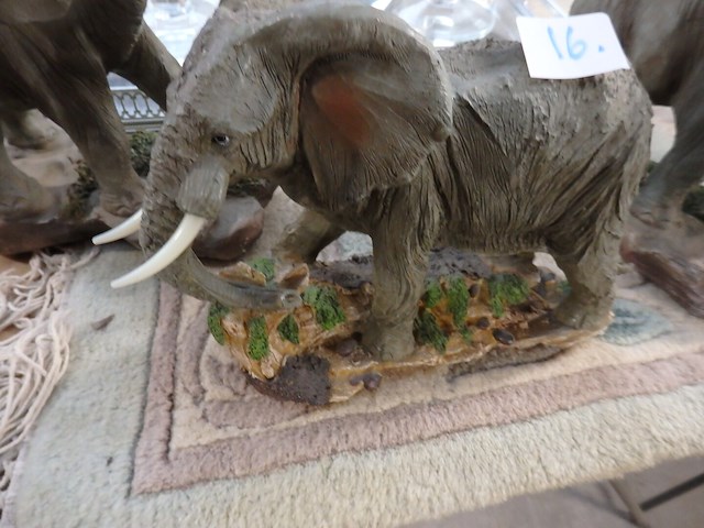 Lot van 3 decoratieve olifanten - afbeelding 2 van  2