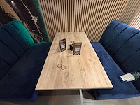 Lot van 3 dubbele bistrotafels en 6 designbanken - afbeelding 4 van  7