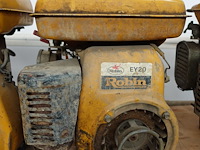 Lot van 4 motoren robin (verschillende types) na te zien ! - afbeelding 3 van  5