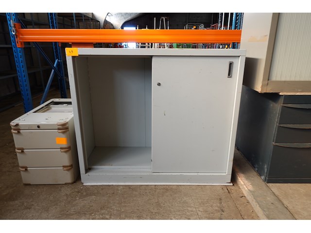 Lot van 5 kasten - afbeelding 2 van  8