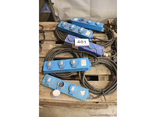 Lot van 5 stekkerdozen - afbeelding 1 van  1