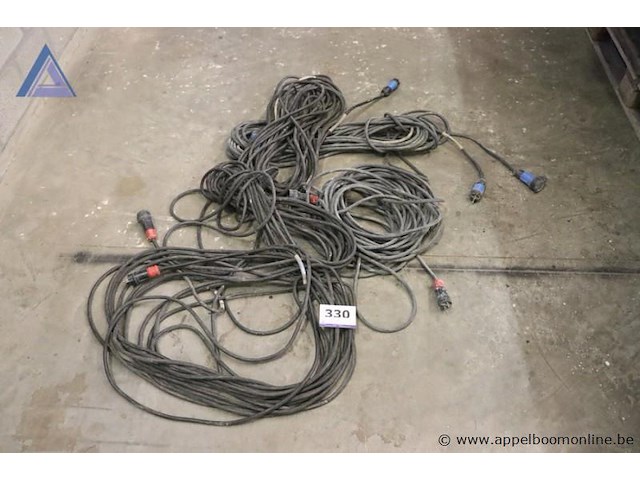 Lot van 5 verlengkabels - diverse lengtes - afbeelding 1 van  2