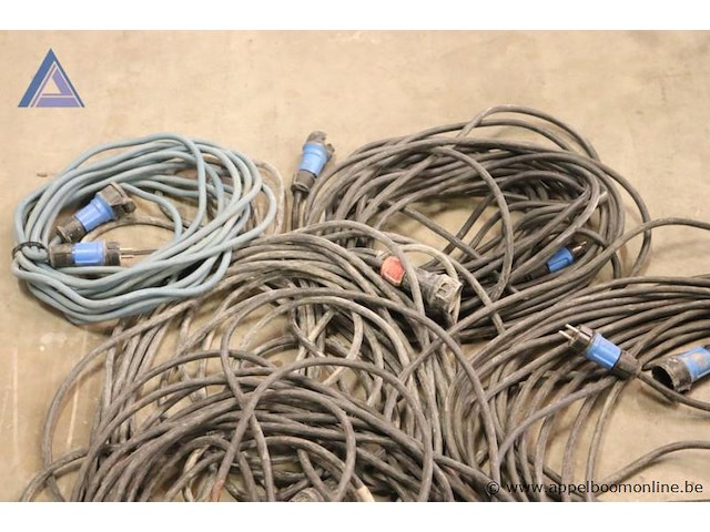 Lot van 5 verlengkabels - verschillende lengtes - afbeelding 2 van  2