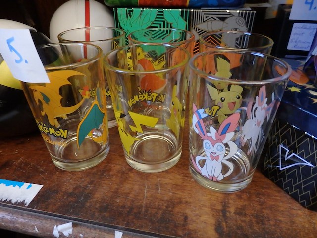 Lot van 6 pokemon glazen - afbeelding 1 van  1