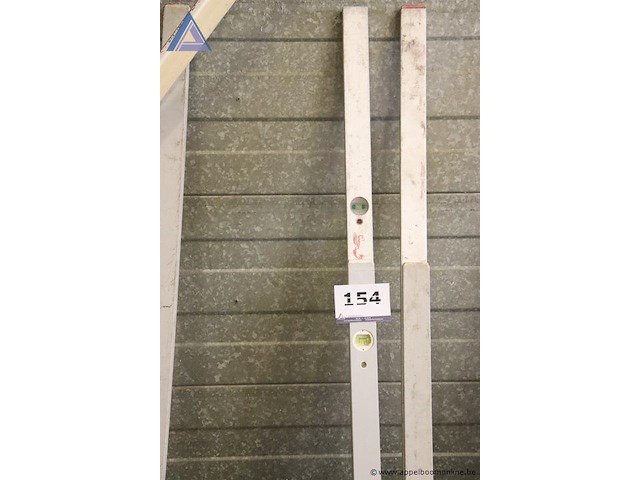 Lot van 6 waterpassen - diverse maten - afbeelding 1 van  2