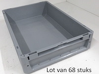 Lot van 68 euronorm stapelbakken ne 6412 - afbeelding 1 van  1