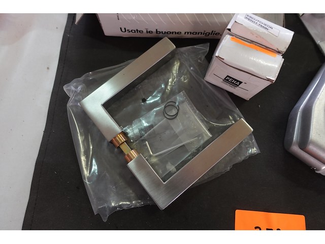 Lot van 7 deurklinken - afbeelding 2 van  7